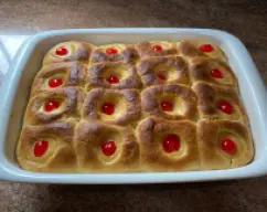 Step <p>Puedes pincelar una vez horneados los bollitos,para dar brillo con un almíbar .</p><p>* Congelan perfectamente</p> illustration